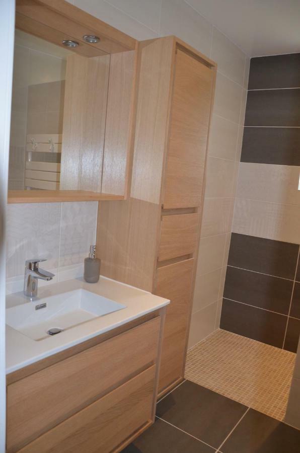 La Remise 4 Etoiles Villa Saint-Hilaire-de-Mortagne Ngoại thất bức ảnh